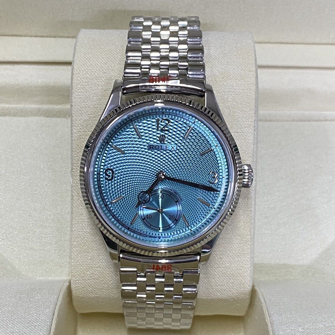 RX- 1908 Silver Automatic Mid-Tier Quality (Category: Men's Watches) located in Manila. Submitted by clean_dial (Listing ID 1438996442, Image 2). Description: RX- 1908 AVAILABLE ONHAND MIDTIER QUALITY W/COMPLTE INCLUSION .