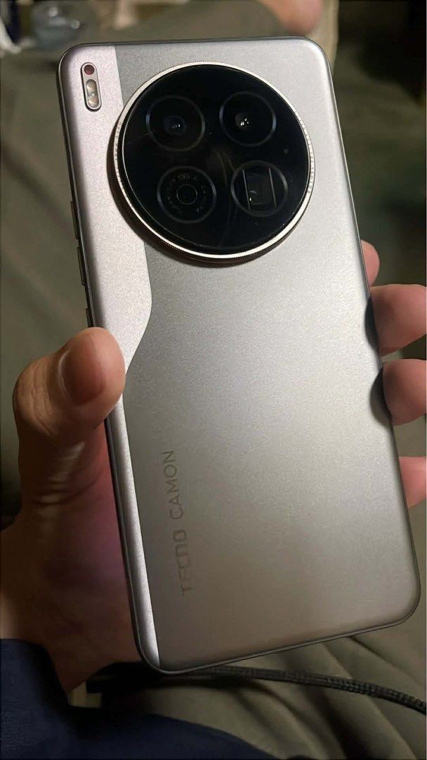 SALE OR SWAP (Category: Android Others) located in Aliaga. Submitted by rucarlsanchez_578 (Listing ID 1438975925, Image 1). Description: SALE OR SWAP PAMIGAY PRESYO RAM: 12GB + 12GB Extended RAM Storage: 256GB ROM Processor: MediaTek Dimensity 8350 Ultimate AI Processor Battery: 5100mAh with 70W Ultra Charge Display: 6.67-inch 1.5K AMOLED 144Hz Display Camera: 50MP Sony Main Camera + 50MP Telephoto + 50MP Ultra-Wide Selfie Camera: 50MP Auto Focus