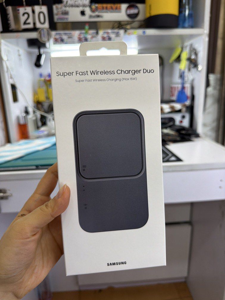 Samsung Wireless Charging Pad with 25w adapter and Cable Type C (Category: Chargers & Cables) located in San Juan City. Submitted by mobileterritory2012 (Listing ID 1438959171, Image 1). Description: Brandnew Sealed 1 pad 1 c to c 1 adapter 25w Location Theatremall Greenhills .