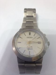 （分類：）位於 。 由 p0hkp.0131 提交（商品編號 1438986164，圖片 1）。簡介： 。