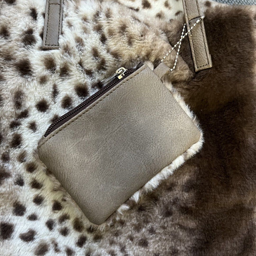 Shoujo Deer Coquette Fur Shoulder Bag with Small Wallet (Category: Shoulder Bags) located in Silang. Submitted by f4iryshop (Listing ID 1438985882, Image 3). Description: Shoujo Deer Coquette Fur Shoulder Bag with Small Wallet 500 php+ sf Condition: 10/10 Dimensions: view the pictures above -from Japan - actual photos Note: No When Worn Colors may vary due to lighting Please message me for shipping and payment method... .