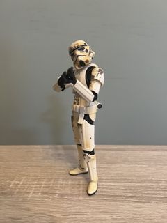 （分類：）位於 。 由 starwarsdude 提交（商品編號 1438955255，圖片 1）。簡介： 。