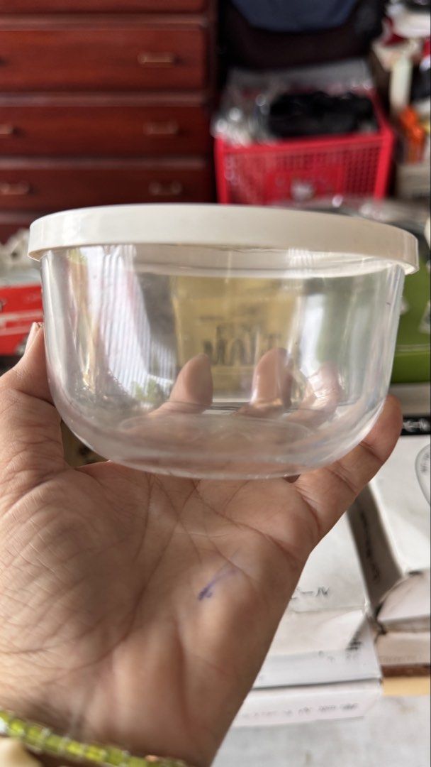 Suntory All Malt Beer Container (Category: Food Organization & Storage) located in Santa Cruz. Submitted by maqui15 (Listing ID 1438961651, Image 3). Description: - Clear plastic container - White lid with Suntory All Malt Beer logo - Small bowl shape - Special range container.