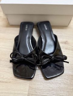 (Category: ) located in . Submitted by shopwithmjj (Listing ID 1438928370, Image 1). Description: .