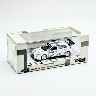 (Category: ) located in . Submitted by mirage.diecast (Listing ID 1438937046, Image 1). Description: .