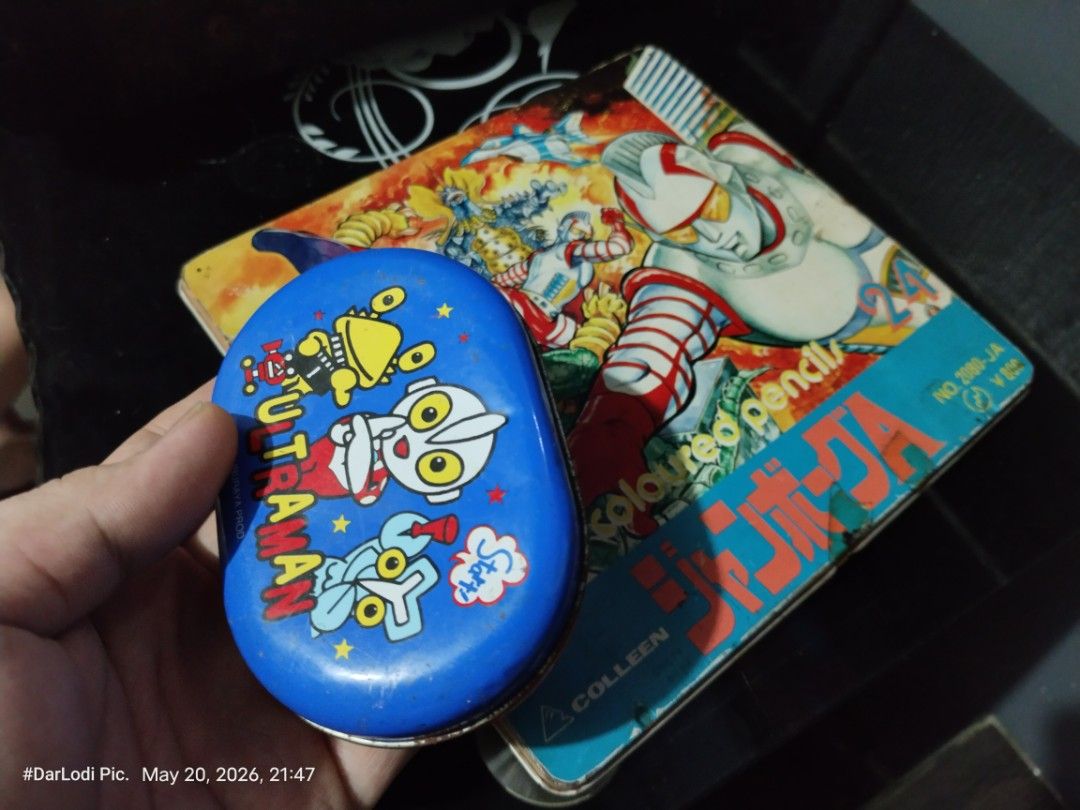 Tin Colleen Ultraman (no pencil) (Category: Stationery & School Supplies) located in Pasay City. Submitted by mancave07 (Listing ID 1439021964, Image 1). Description: - Vintage Tin Colleen Jumbo A Ultraman colored pencil set. - Features a blue Ultraman pencil case. - Just Pencil case has Ultraman graphics. - Box features Ultraman and other characters. - Perfect collectible for Ultraman fans..