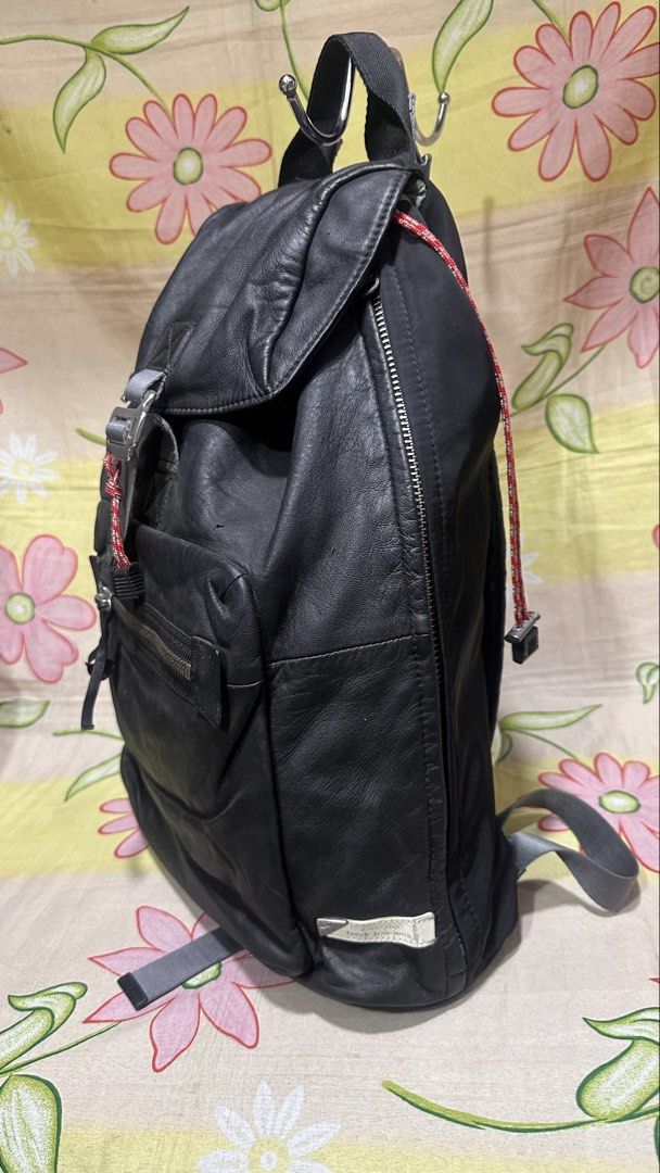 255 TOUGH JEANSMITH black leather backpack bag (Category: Backpacks) located in Baguio. Submitted by princessjhade (Listing ID 1438968500, Image 2). Description: Largish Plus shipping Very good condition.