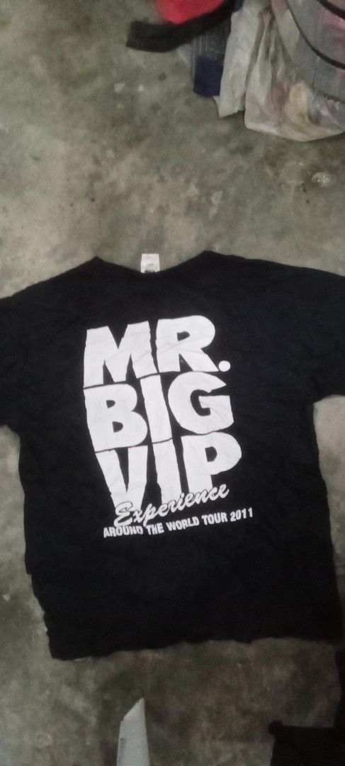 Twenty One Pilots & Mr. Big VIP T-shirts (Category: Tshirts & Polo Shirts ) located in Zamboanga. Submitted by rhadz04 (Listing ID 1439014548, Image 3). Description: - Two black graphic t-shirts - Shirt 1: Twenty One Pilots design with red background - Shirt 2: "MR. BIG VIP EXPERIENCE AROUND THE WORLD TOUR 2011" print - Ideal for fans of Twenty One Pilots and Mr. Big.