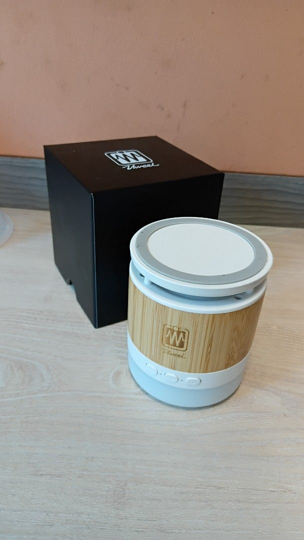 Unicei Bamboo Bluetooth Speaker - Brand New