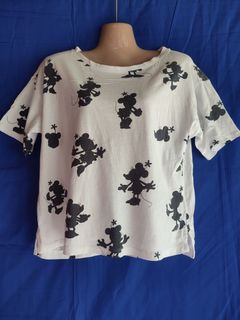 (Category: ) located in . Submitted by urthriftbff (Listing ID 1438943642, Image 1). Description: .