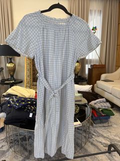 (Category: ) located in . Submitted by ibyangs_closet (Listing ID 1438951331, Image 1). Description: .