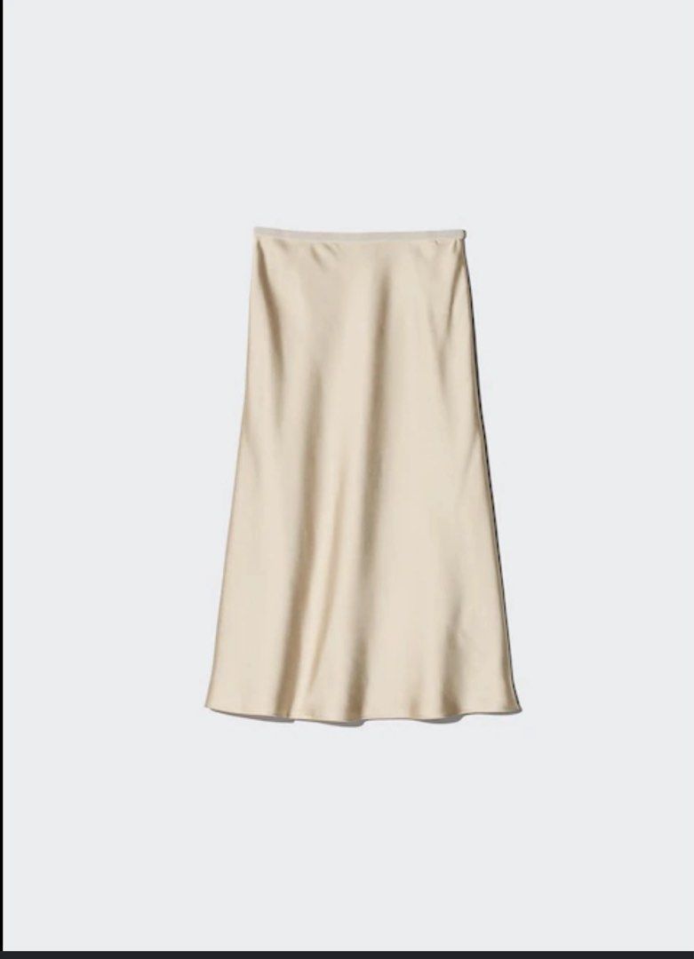 Uniqlo sarin skirt (Category: Skirts) located in Manila. Submitted by krisyy17 (Listing ID 1438949830, Image 1). Description: .