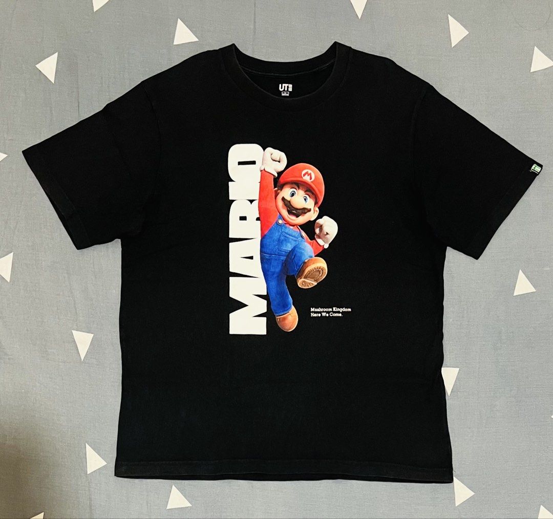 Uniqlo X Nitendo Super Mario (Category: Tshirts & Polo Shirts ) located in Caloocan City. Submitted by zachlevi2020 (Listing ID 1439025476, Image 1). Description: Uniqlo x Super Mario Large on tag W-21 L-27.5.