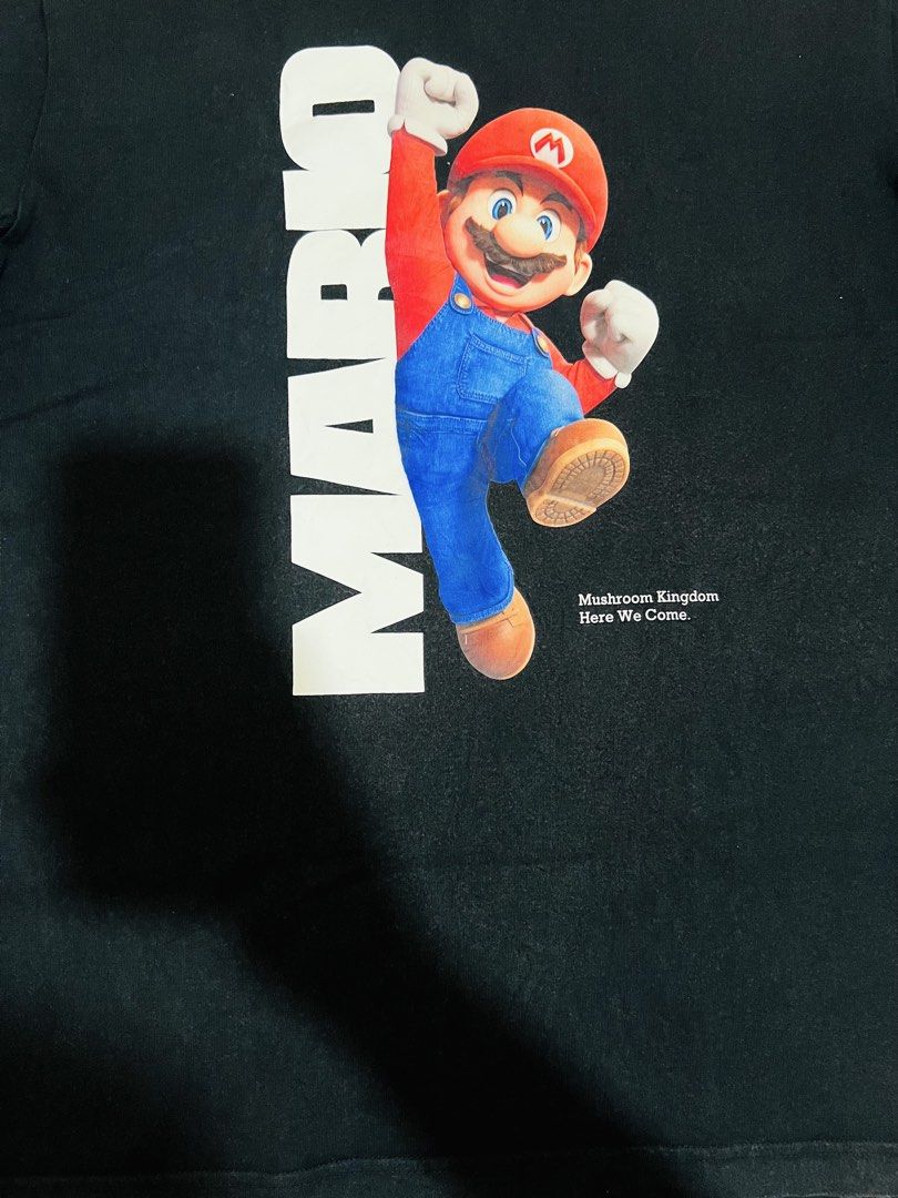 Uniqlo X Nitendo Super Mario (Category: Tshirts & Polo Shirts ) located in Caloocan City. Submitted by zachlevi2020 (Listing ID 1439025476, Image 2). Description: Uniqlo x Super Mario Large on tag W-21 L-27.5.