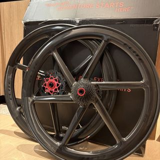 （分類：）位於 。 由 yanyan_1104 提交（商品編號 1439037830，圖片 1）。簡介： 。