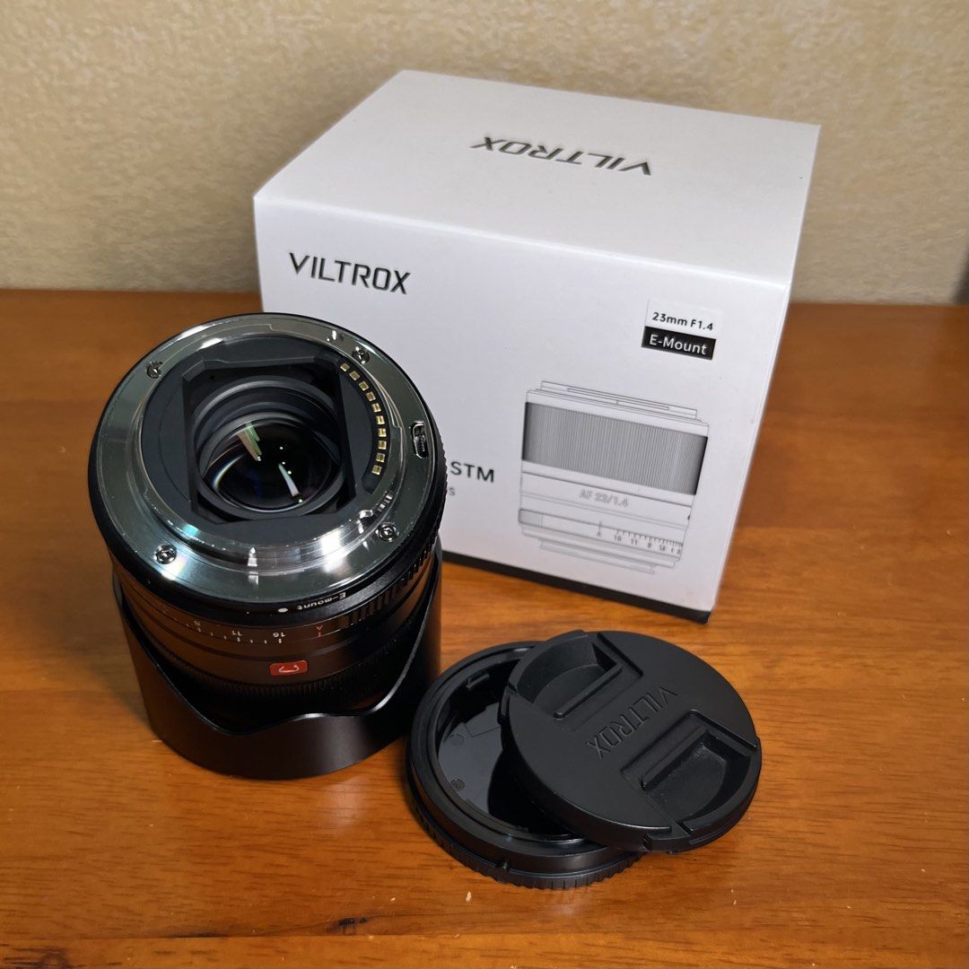 Viltrox AF 23mm F1.4 (Category: Lens & Kits) located in Manila. Submitted by kittuchan (Listing ID 1438910812, Image 2). Description: Viltrox AF 23mm F1.4 * Compatible with Sony E-Mount Mirrorless Cameras * APS-C Prime Lens * 35mm Equivalent Focal Length * Aperture Range: f/1.4 – f/16 * Fast and reliable autofocus Used for around 10 months only. Still in excellent condition and well taken care of. Selling because it’s rarely used and currently de