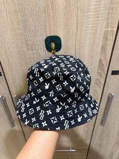(Category: ) located in . Submitted by junkthriftstore (Listing ID 1438955153, Image 1). Description: .