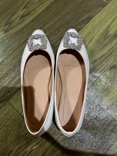 (Category: ) located in . Submitted by elledepartment (Listing ID 1438976866, Image 1). Description: .