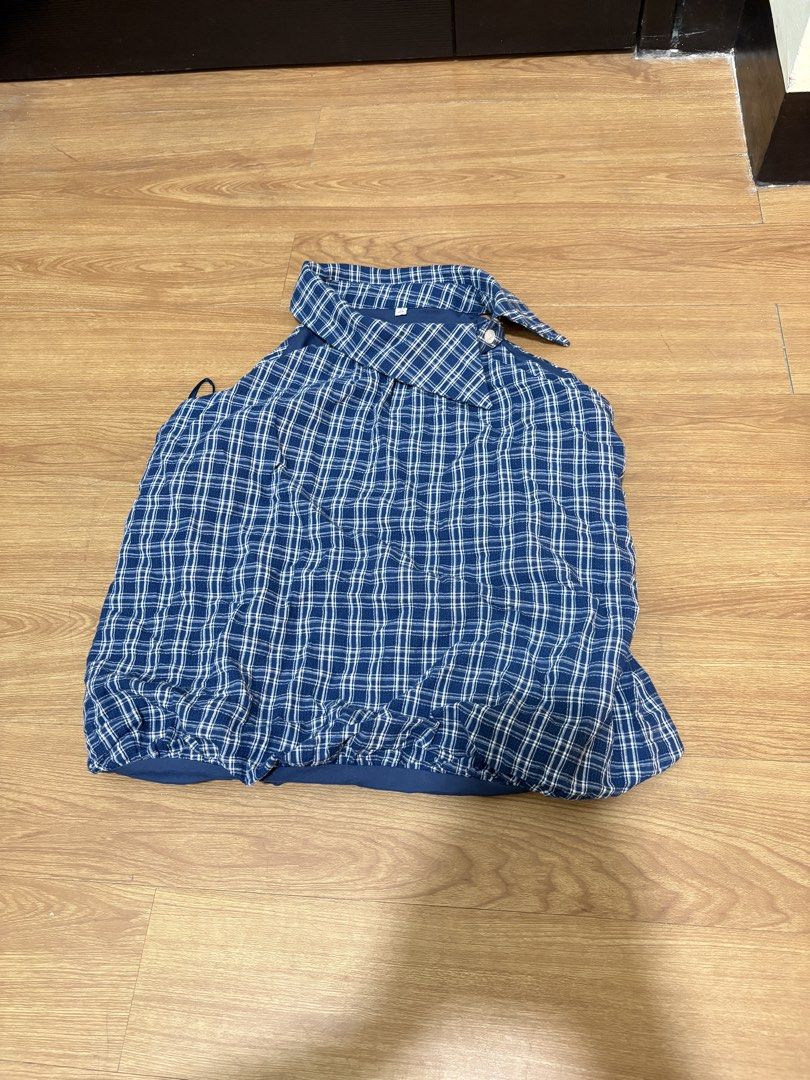 Y2k Blue Plaid Halter Top (Category: Sleeveless) located in Manila. Submitted by lucysstuff (Listing ID 1438987000, Image 1). Description: size m - l.