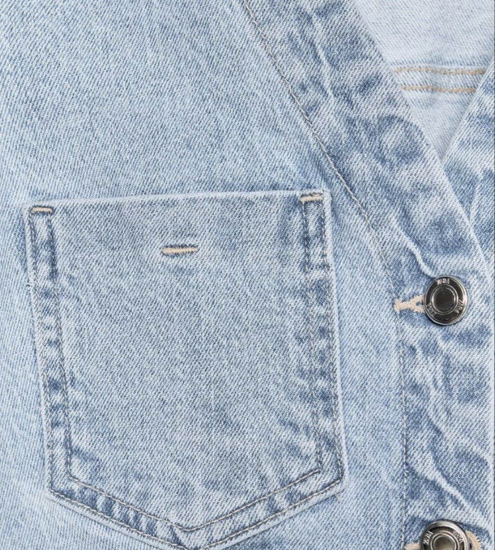 Zara Light Blue Denim Mini Dress (Category: Dresses) located in Manila. Submitted by urbantrendsetter (Listing ID 1439035237, Image 3). Description: Ladies Zara Light Blue Z1975 Denim Mini Dress. Dress with a Johnny collar and turn-up short sleeves. Front pockets and rear patch pockets. Faded effect. Lightly distressed around the neckline and pockets..