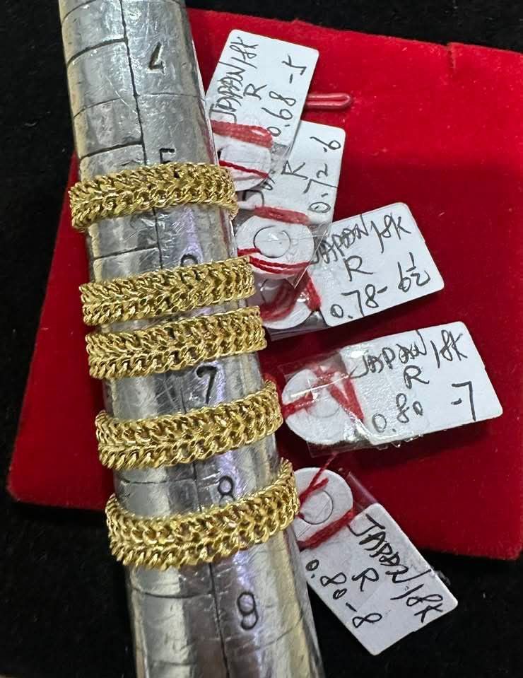 18k Japan Gold heartbitz ring (Category: Rings) located in Manila. Submitted by bhelgoldseller2ndaccount (Listing ID 1439190288, Image 1). Description: New!!✨New!!✨New!! Authentic 18k Japan Golds 💯pawnable/naisasanla 💯with high appraisal rate 💯good investment 💯Direct supplier price 👉OPEN for resellers 🌺please take time to evaluate their actual sizes and grams 👉Best panggift for all occasions ✅ Sold per grams not per piece Kya lowest price 
