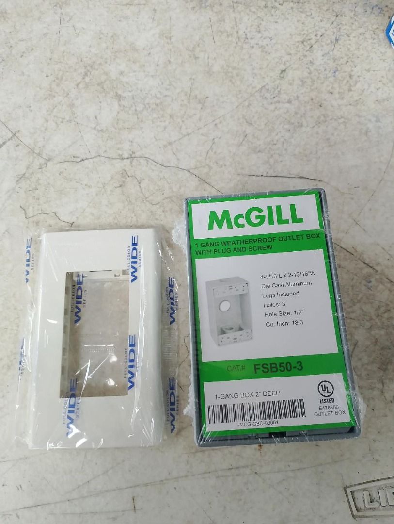 2-gang Outlet Aluminum Case (Category: Everything Else Others) located in Manila. Submitted by joeyroque09 (Listing ID 1439153303, Image 1). Description: 2-gang Outlet Aluminum Case Price: 770.