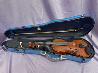 (Category: ) located in . Submitted by genius_strings (Listing ID 1437671964, Image 1). Description: .