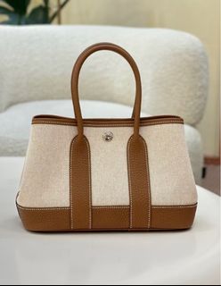 （分類：）位於 。 由 aprellimited 提交（商品編號 1439217529，圖片 1）。簡介： 。