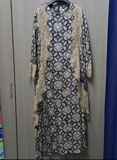 (Category: ) located in . Submitted by shiera_wardrobe (Listing ID 1439202522, Image 1). Description: .