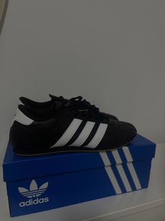 (Category: ) located in . Submitted by shoesforlesssg (Listing ID 1439144797, Image 1). Description: .