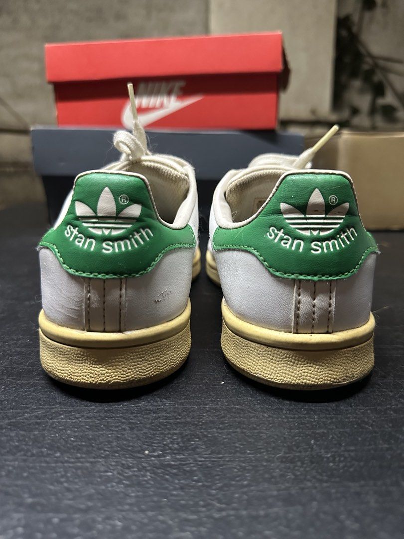 Adidas Stan Smith White Green Sneakers (Category: Sneakers) located in Quezon City. Submitted by plzdeclutter (Listing ID 1439218528, Image 3). Description: - Adidas Stan Smith sneakers - White upper with green heel tab - Cream-colored sole - Size: US 3.5, UK 3, FR 35 1/2, JP 220, CHN 215 - fits size 5 to 5.5 -no issue except yellowing of soles.
