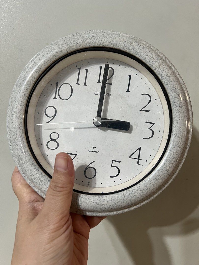 Affordable Mini Wall Clock 😍👌🏻 (Category: Clocks) located in Malolos. Submitted by afford.japan (Listing ID 1439231369, Image 1). Description: .