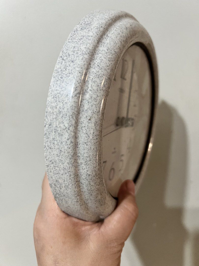 Affordable Mini Wall Clock 😍👌🏻 (Category: Clocks) located in Malolos. Submitted by afford.japan (Listing ID 1439231369, Image 2). Description: .