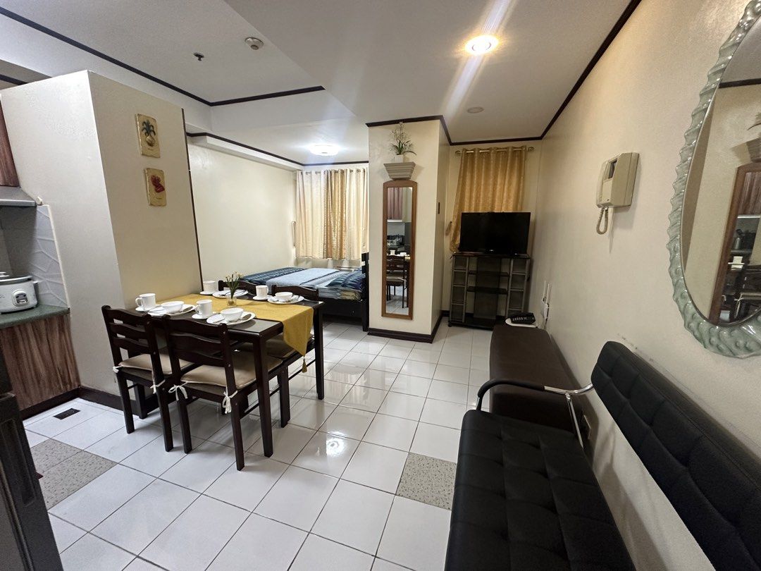 Alpha Grandview Studio unit for lease (Category: Apartments & Condos) located in Manila. Submitted by ronald.pontuya (Listing ID 1439226062, Image 1). Description: furnish studio unit for lease a walk to Manila Bay, hotels, Malate Church, Robinsons mall.
