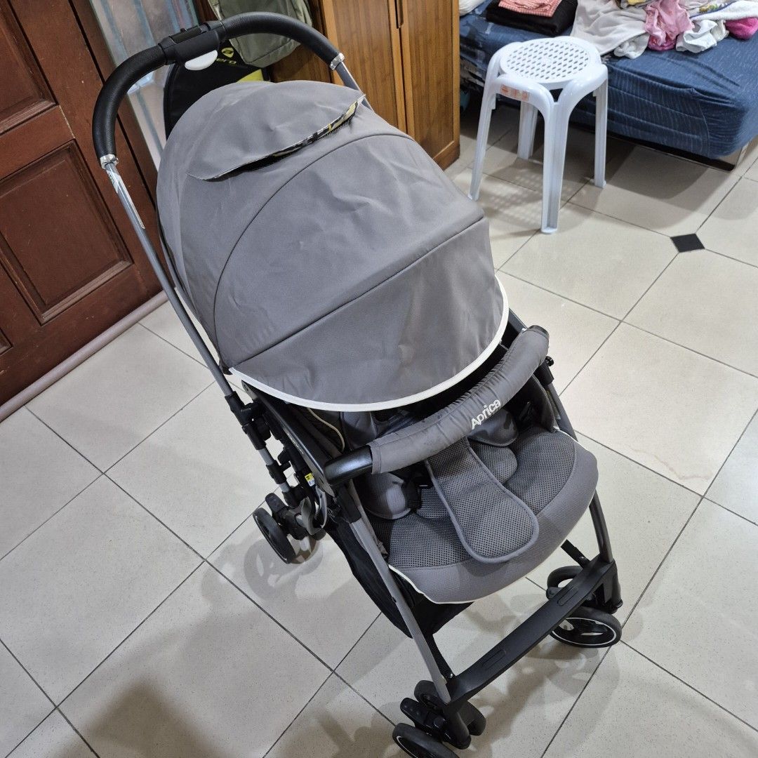 Aprica Luxuna Cushion Stroller (Category: Strollers) located in Quezon City. Submitted by oursnowyours (Listing ID 1438981882, Image 1). Description: - Aprica Luxuna Cushion stroller - Light Grey - Preloved - first hand by my kid - Gray canopy and seat - Features a storage basket - Four wheels for easy maneuvering - Original Price: P35,000 RFS - outgrowb Actual pics to be posted soon .