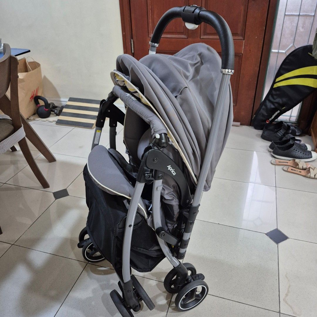 Aprica Luxuna Cushion Stroller (Category: Strollers) located in Quezon City. Submitted by oursnowyours (Listing ID 1438981882, Image 2). Description: - Aprica Luxuna Cushion stroller - Light Grey - Preloved - first hand by my kid - Gray canopy and seat - Features a storage basket - Four wheels for easy maneuvering - Original Price: P35,000 RFS - outgrowb Actual pics to be posted soon .
