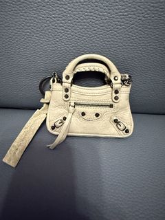 （分類：）位於 。 由 foru2 提交（商品編號 1439244202，圖片 1）。簡介： 。