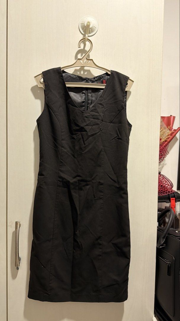 Black Dress (XS) (Category: Dresses) located in Mandaluyong City. Submitted by cdvcdv (Listing ID 1439232110, Image 1). Description: Black Dress (XS) on tag .