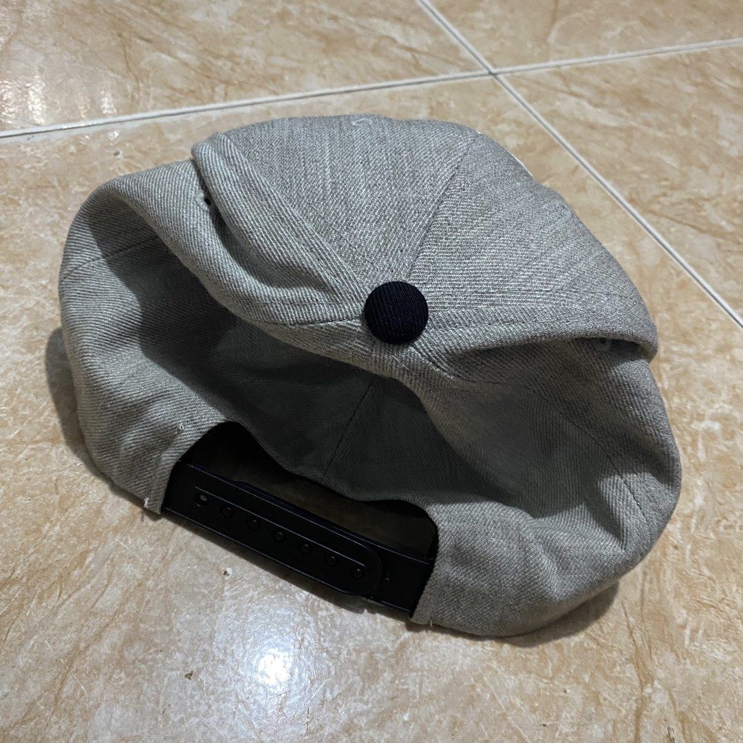 Brixton Oath III Snapback (Category: Caps & Hats) located in Manila. Submitted by killthismane (Listing ID 1439212654, Image 3). Description: Brixton Trade Mark Supply Snapback Hat - Gray & Black.