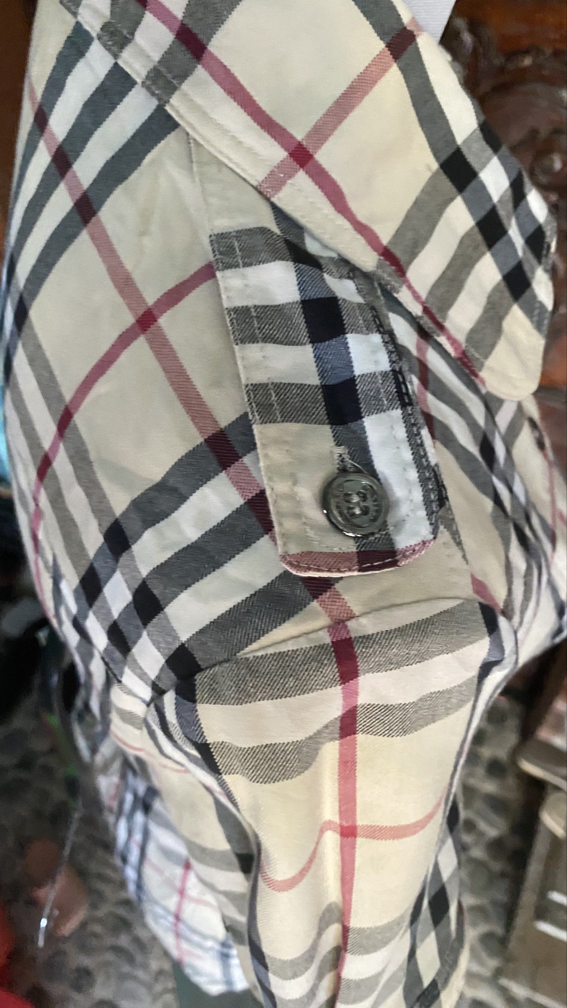 Burberry nova check dress (Category: Luxury Apparel) located in President Roxas. Submitted by cocoa_chanel (Listing ID 1439131435, Image 3). Description: Removed tags but guaranteed authentic..