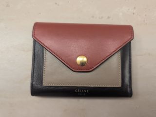 （分類：）位於 。 由 tsallinguini 提交（商品編號 1439179678，圖片 1）。簡介： 。