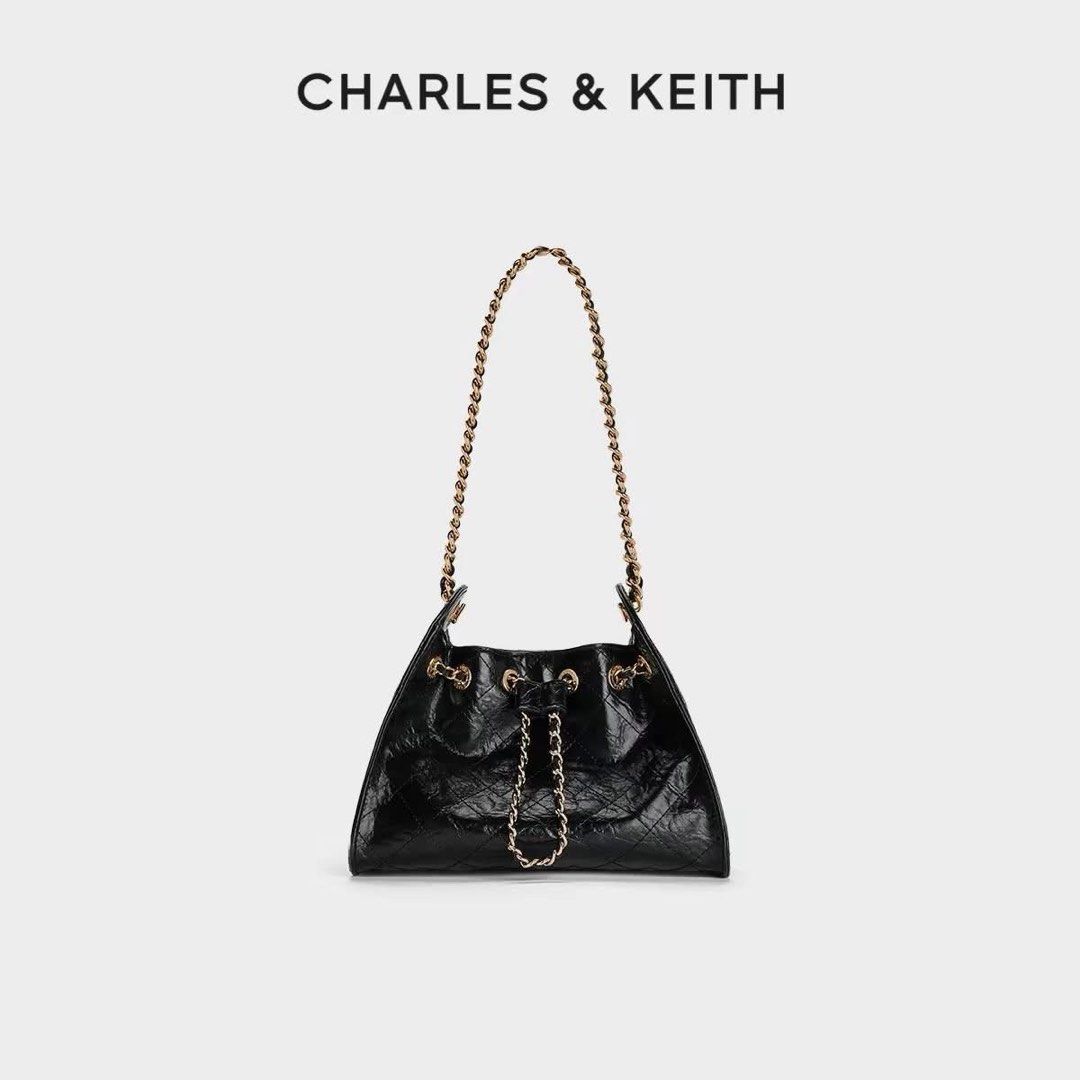 Charles and Keith Duo Quilted Drawstring Bucket Bag (Category: Shoulder Bags) located in Taguig. Submitted by poshcity (Listing ID 1439075866, Image 3). Description: ✨PLEASE MAKE READING A HABIT✨ INCLUSIONS: ✨: With Tag ✨: 21*15.5*12 size ✨: What you see is what you get ✨: Manage your expectations. Items are all MPO/Mall Pull Out — ✔️: Sure buyers only should fill up the form, No form No item. ✔️: Payment first policy. No COD & COP. .