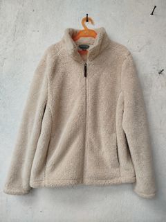 (Category: ) located in . Submitted by canadafashiondepot (Listing ID 1439100076, Image 1). Description: .