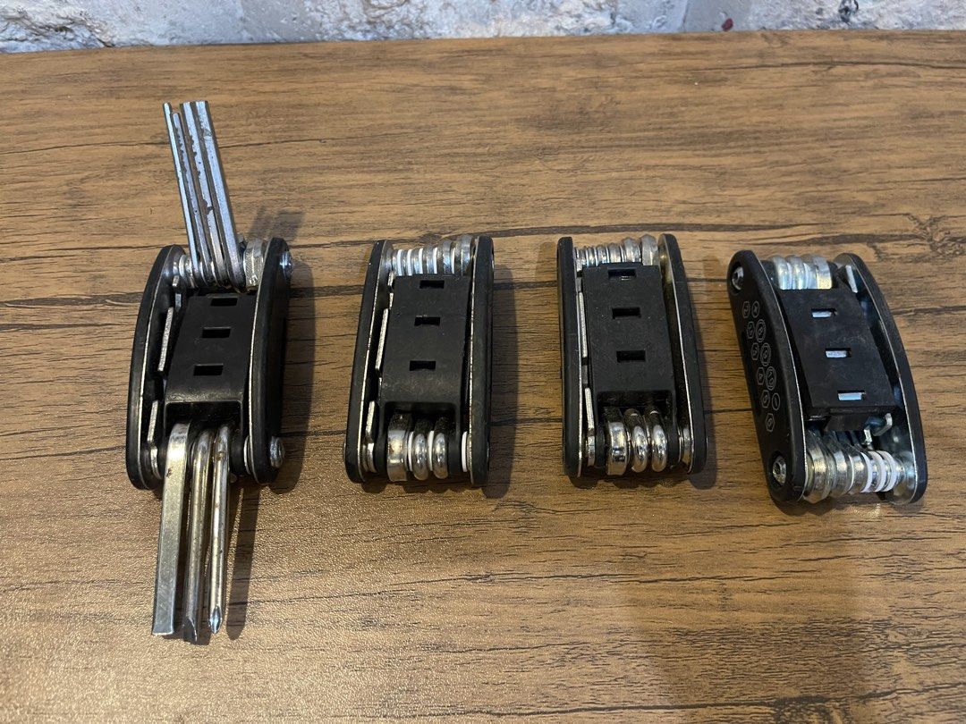 compact foldable multi-tools (Category: Construction Tools & Equipment) located in San Fernando. Submitted by japansurpluselyu (Listing ID 1439122410, Image 1). Description: .
