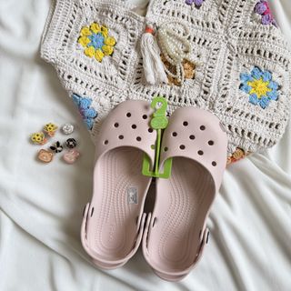 (Category: ) located in . Submitted by youlovethriftshop (Listing ID 1439116905, Image 1). Description: .