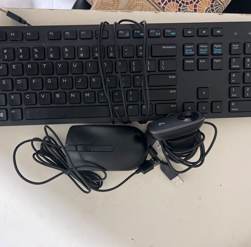 Dell Keyboard, Mouse, and Logitech Webcam Bundle460617790847068160