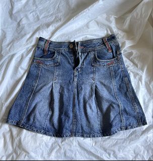 (Category: ) located in . Submitted by alyssaaaamm (Listing ID 1439147952, Image 1). Description: .