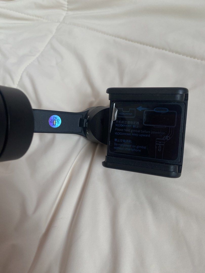 FeiyuTech Vlog Pocket Gimbal (Category: Gimbals & Stabilizers ) located in Santa Cruz. Submitted by narda_ (Listing ID 1439152457, Image 3). Description: still working no charger - android yung charger no stand hehe price is negotiable 📍 Laguna Jnt Shipping .