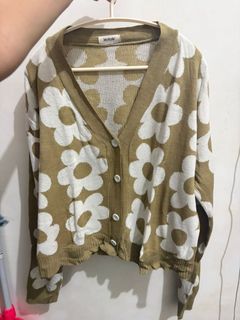 (Kategori: ) berada di . Dikirim oleh vioulet (ID iklan 1439212548, Gambar 1). Deskripsi: .
