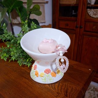 (Category: ) located in . Submitted by millennialmeetsvintage (Listing ID 1439209368, Image 1). Description: .